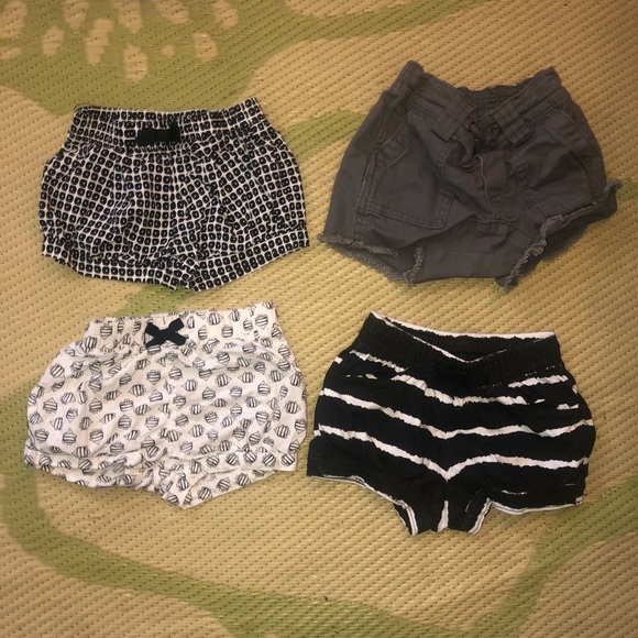 Baby girl shorts bundle - Picture 1 of 1